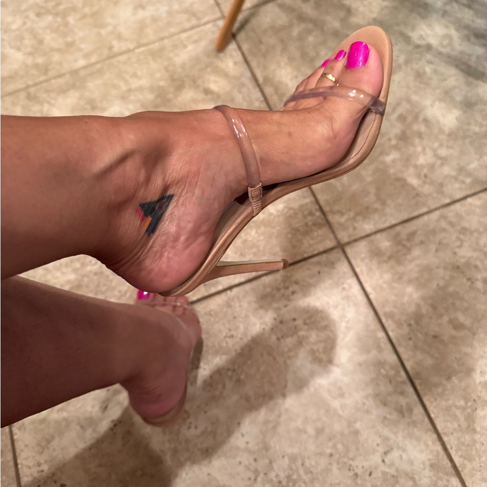 Steve Madden “Mina” Elegant Nude Stiletto Heels